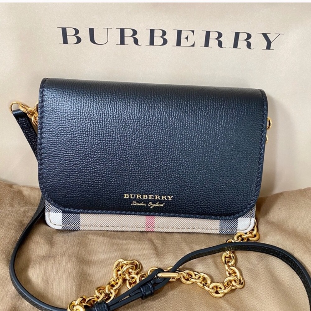 Burberry crossbody